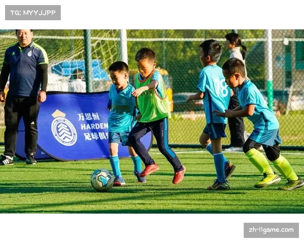 青少年足球培训体系完善:中超俱乐部青训梯队建设成果初步显现 青少年足球培训体系完善:中超俱乐部青训梯队建设成果初步显现